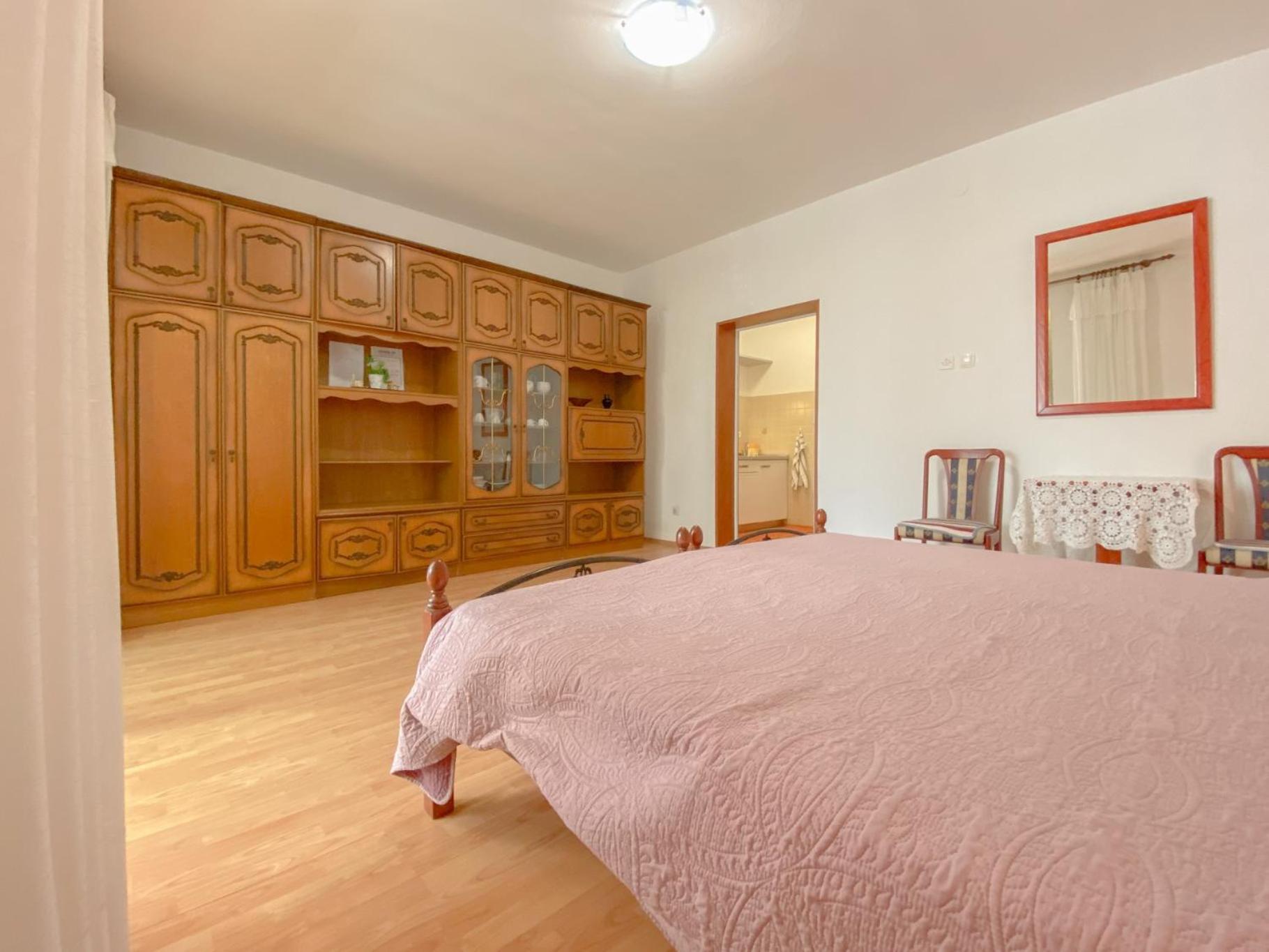 Beco Three Apartment Новиград Екстериор снимка