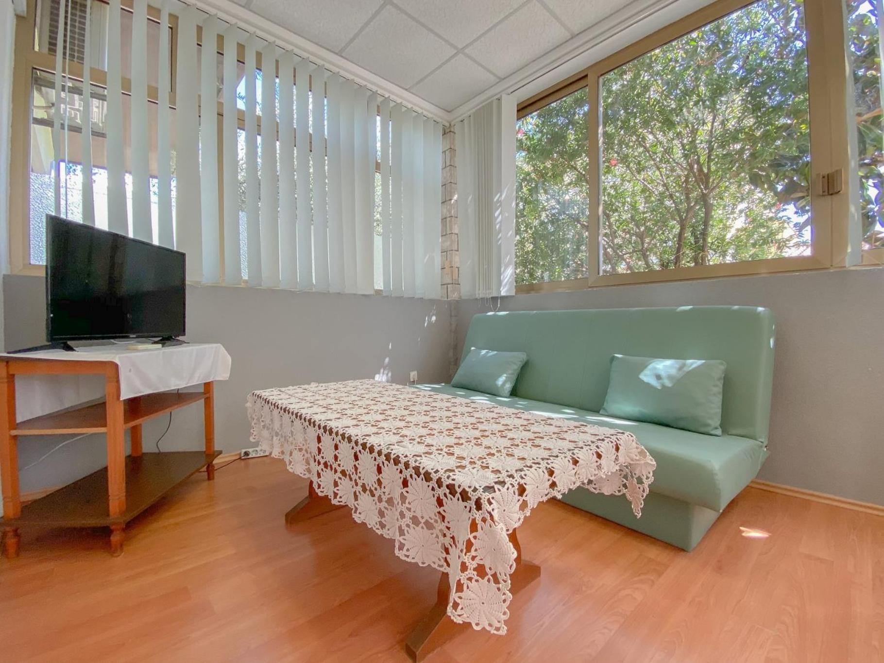 Beco Three Apartment Новиград Екстериор снимка